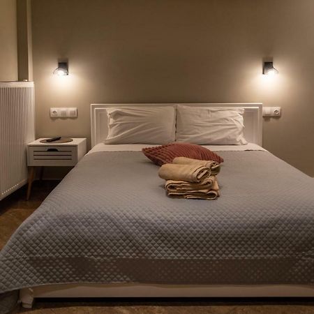Maltezos Rooms Метана Экстерьер фото